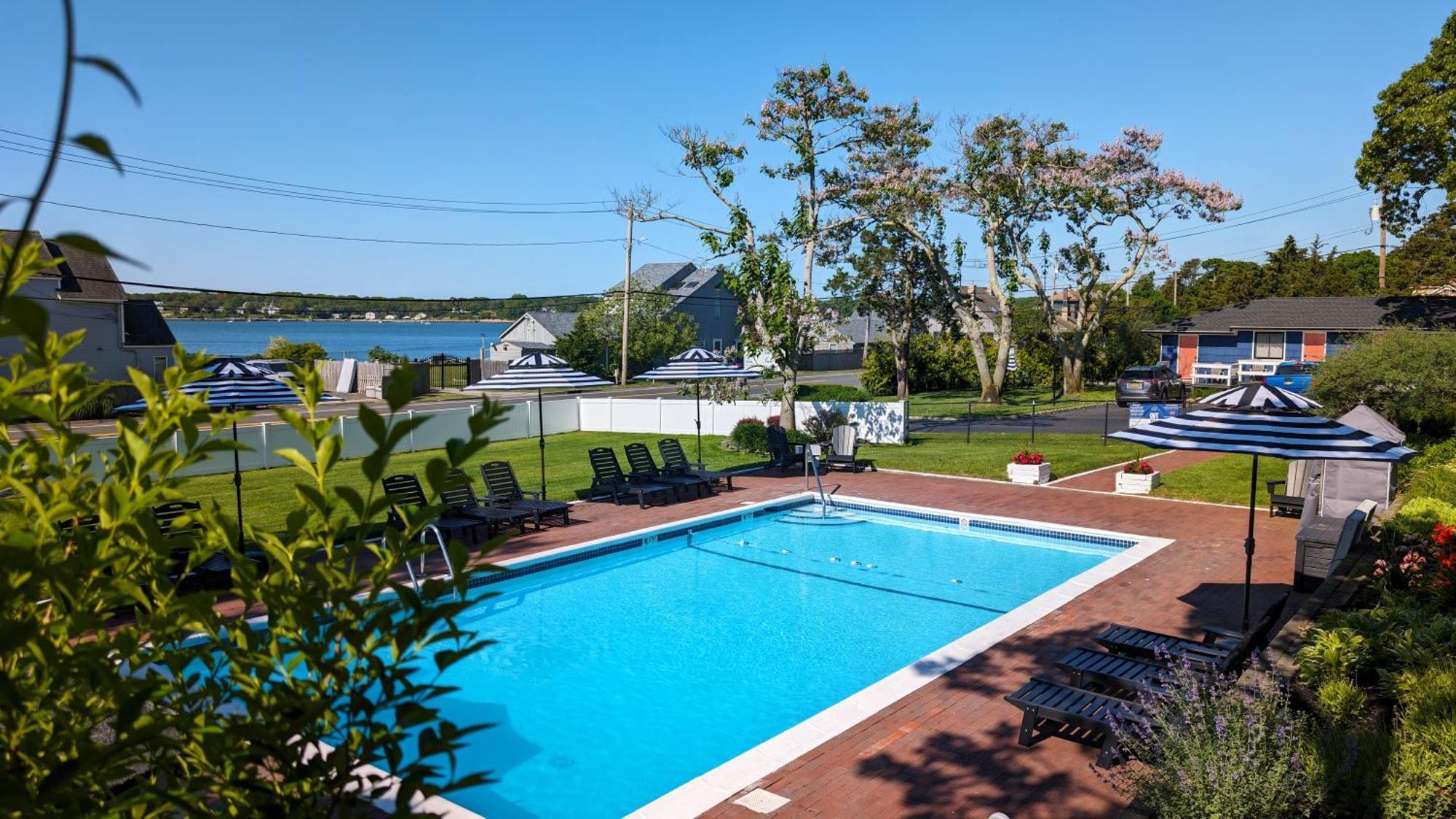 Ocean View Terrace Motel Hampton Bays Exterior photo